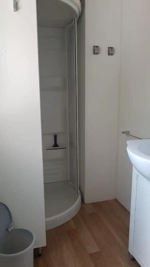 Mobile Home 6-Pers Camping Lei Suves-Cotes D'Azur-Including Airco Roquebrune-sur Argens Exterior foto